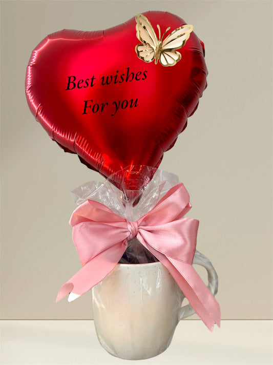 CUP & CHOCOLATES